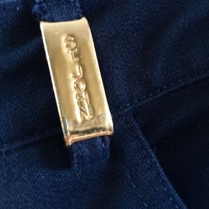 Beautiful St. John navy blue pants size 6